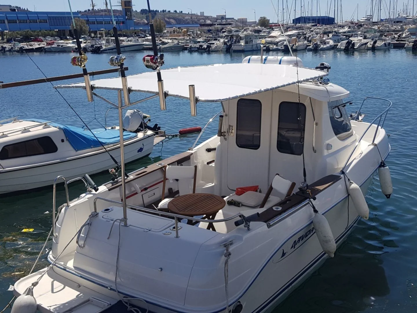 Boat Tour Bar